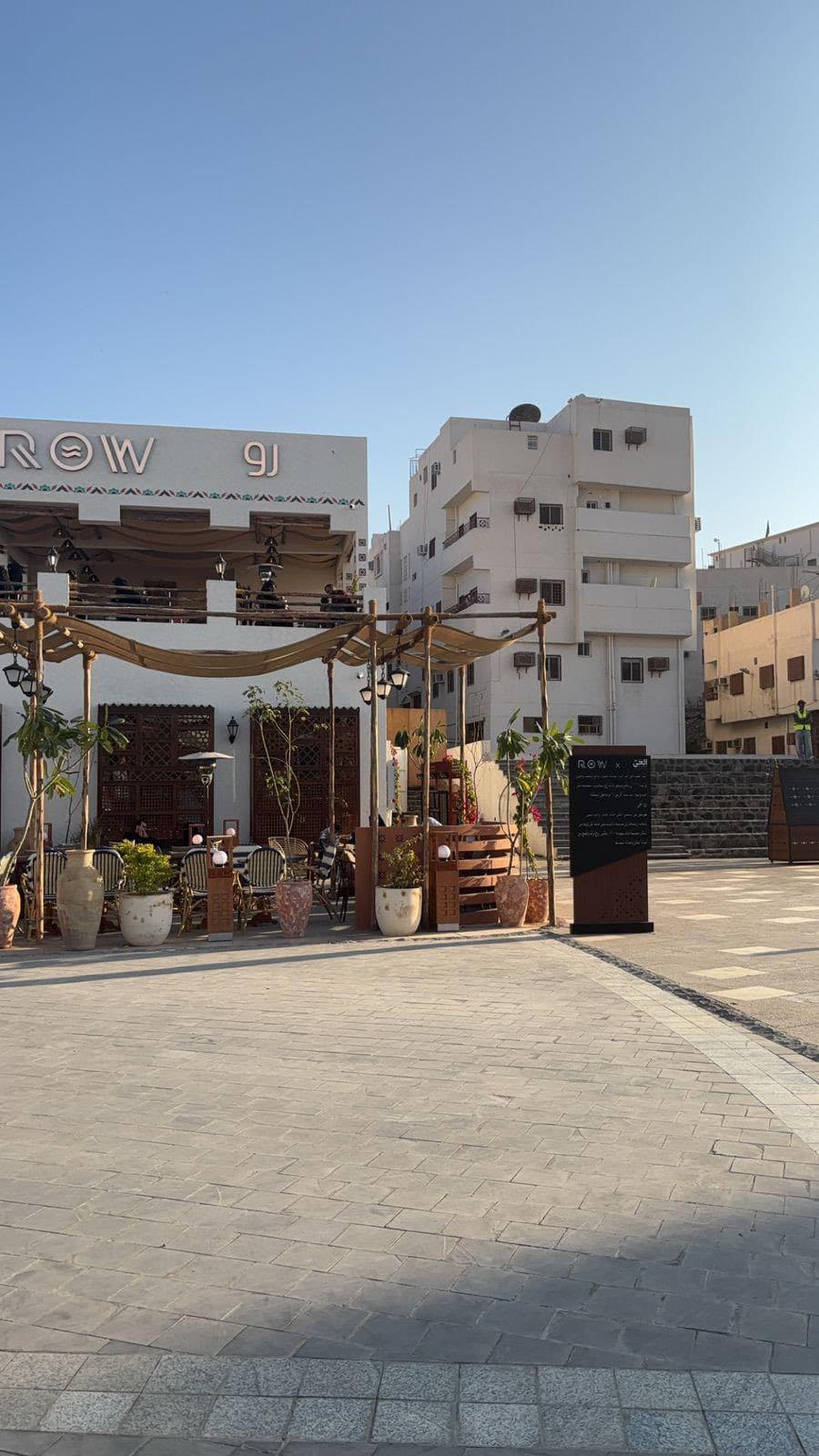 A tour in the heart of Medina to visit historical mosques and the neighborhood project